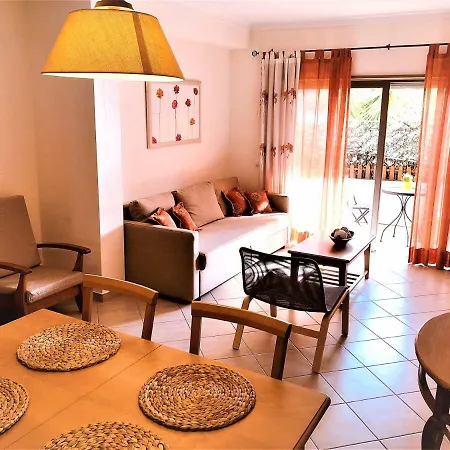 Apartamento Vila Rocha * Портиман